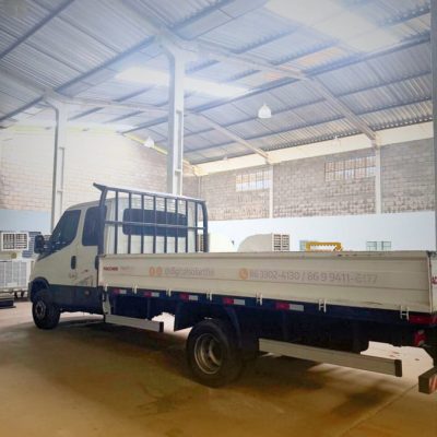 veiculos da empresa digital solar em teresina